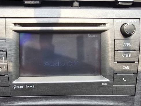 Used 2012 Toyota Prius Three FWD image 22