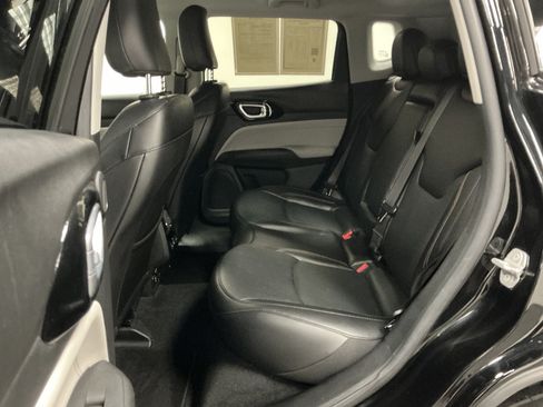 Used 2022 Jeep Compass Limited w/ Elite Group AWD/4WD image 22