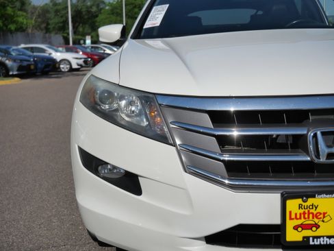 Used 2011 Honda Crosstour EX-L image 16
