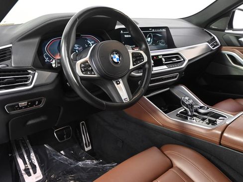 Used 2022 BMW X6 xDrive40i w/ M Sport Package AWD/4WD image 12