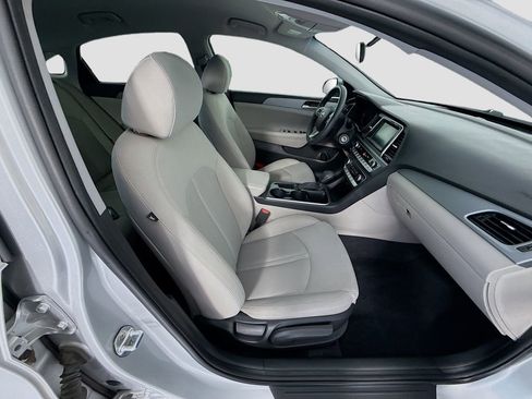 Used 2018 Hyundai Sonata SE image 20