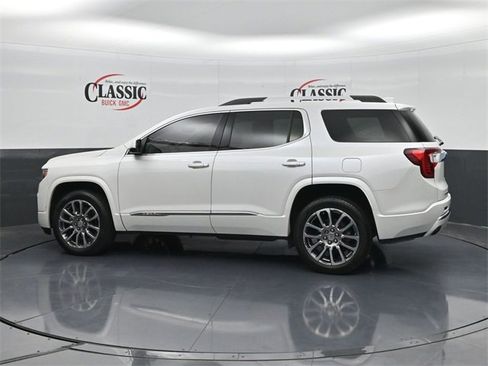 Certified 2023 GMC Acadia Denali w/ Denali Ultimate Package image 2