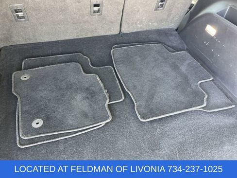 Used 2024 Ford Edge SEL image 33