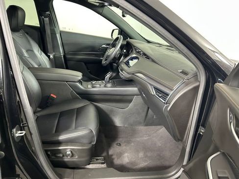 Certified 2023 Cadillac XT4 Sport w/ LPO, Onyx Lite Package image 28