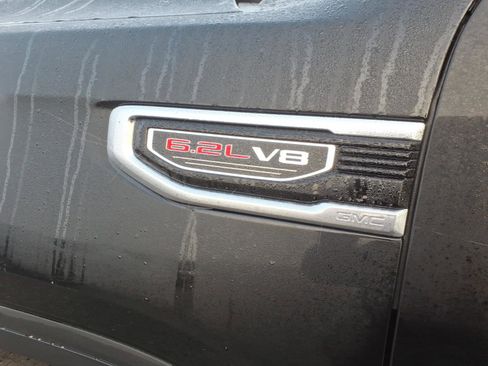 Used 2022 GMC Sierra 1500 Denali w/ Driver Alert Package II image 8