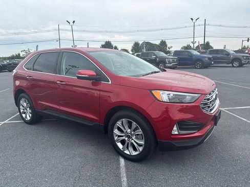 Used 2024 Ford Edge Titanium AWD/4WD image 1