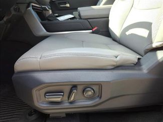 New 2025 Toyota Tundra Limited video 4