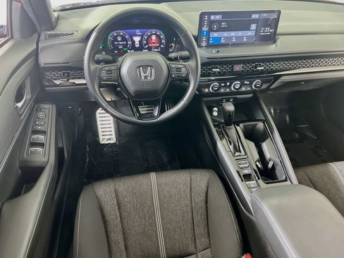 Used 2024 Honda Accord Sport image 21