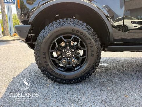 New 2026 Ford Bronco Badlands AWD/4WD image 29