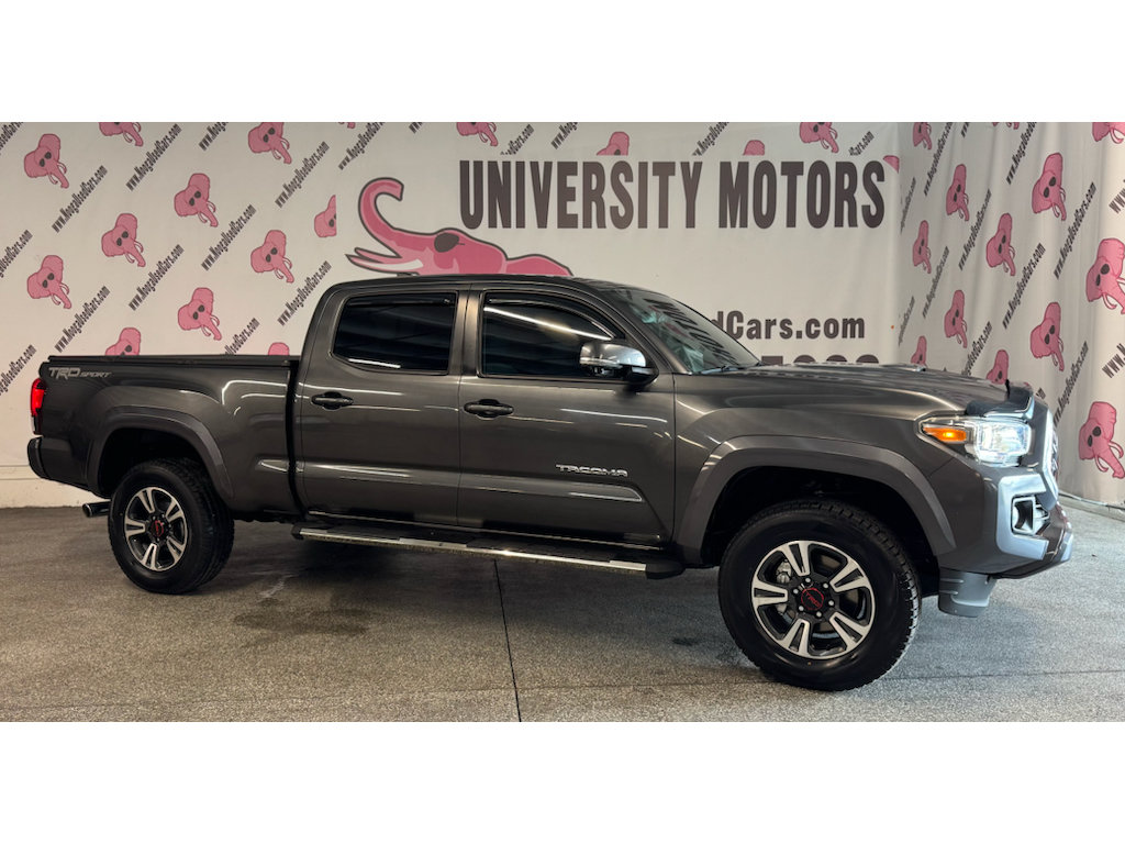 Used 2018 Toyota Tacoma TRD Sport RWD image 4