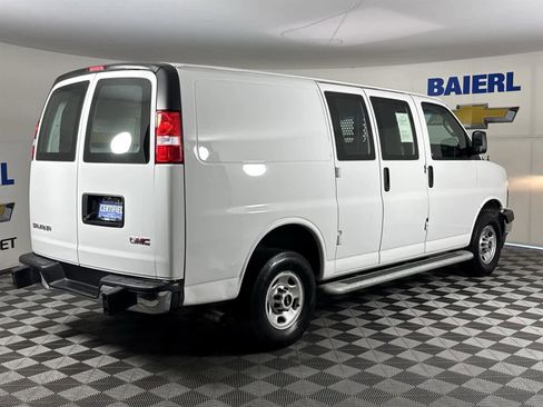 Used 2024 GMC Savana 2500 w/ Driver Convenience Package image 5