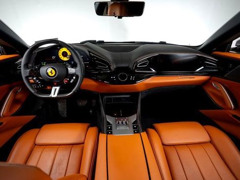 Certified 2025 Ferrari Purosangue AWD/4WD image 36