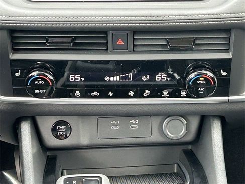 New 2026 Nissan Rogue SV FWD image 22