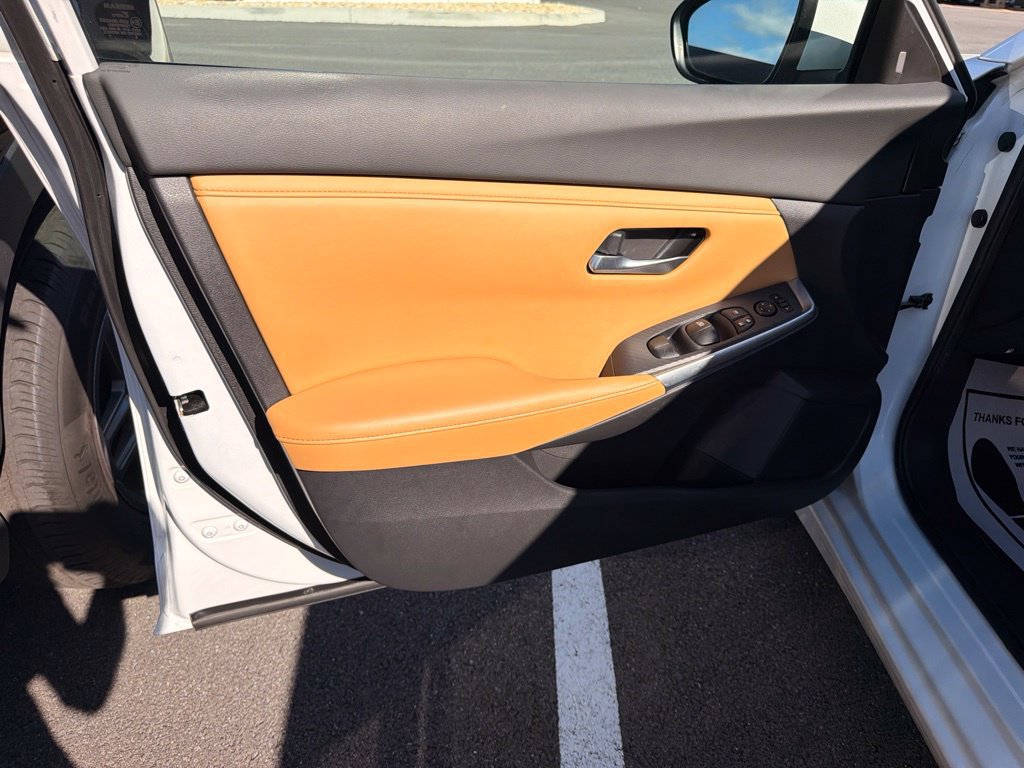 Used 2020 Nissan Sentra SV w/ SV Premium Package FWD image 9