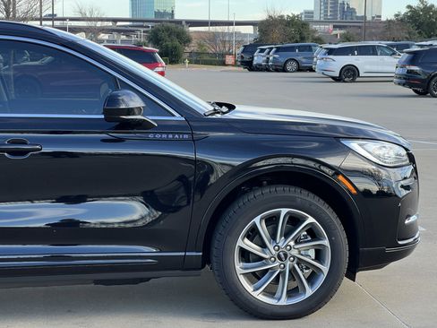 New 2025 Lincoln Corsair Grand Touring image 12