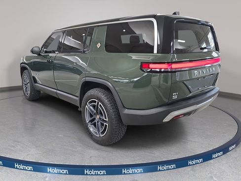 Used 2026 Rivian R1S Adventure AWD/4WD image 9