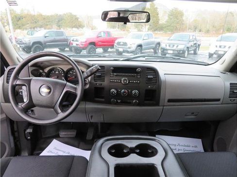 Used 2012 Chevrolet Silverado 2500 W/T image 6