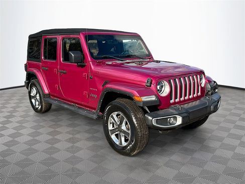 Used 2022 Jeep Wrangler Unlimited Sahara w/ LED Lighting Group image 4