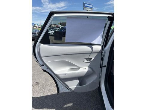 New 2025 Hyundai Kona SEL image 14