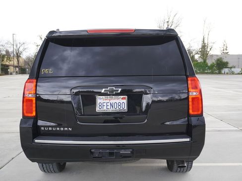 Used 2016 Chevrolet Suburban LTZ image 12