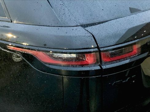 Used 2021 Land Rover Range Rover Velar R-Dynamic S image 9