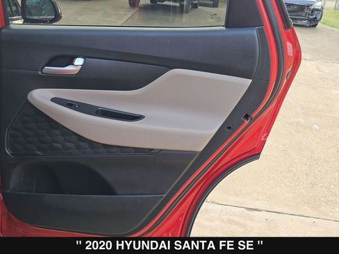 Used 2020 Hyundai Santa Fe SE FWD image 27