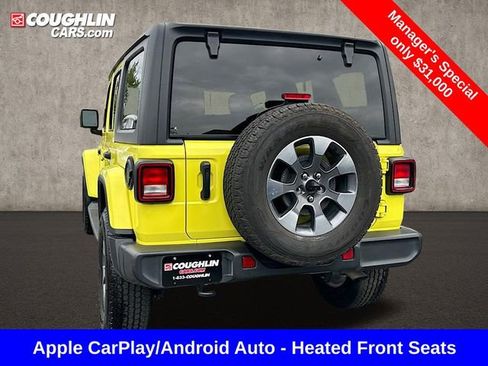 Used 2022 Jeep Wrangler Unlimited Sahara w/ Cold Weather Group image 8