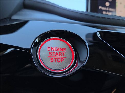 New 2026 Acura MDX SH-AWD w/ Advance Package image 4