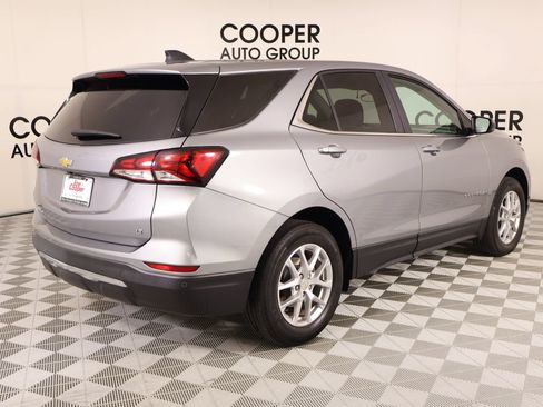 Used 2024 Chevrolet Equinox LT w/ Driver Convenience Package FWD image 20