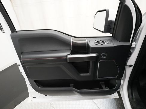 Used 2018 Ford F150 Lariat w/ Equipment Group 502A Luxury image 26