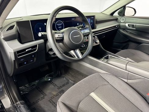 Used 2024 Hyundai Sonata SEL w/ Convenience Package FWD image 9
