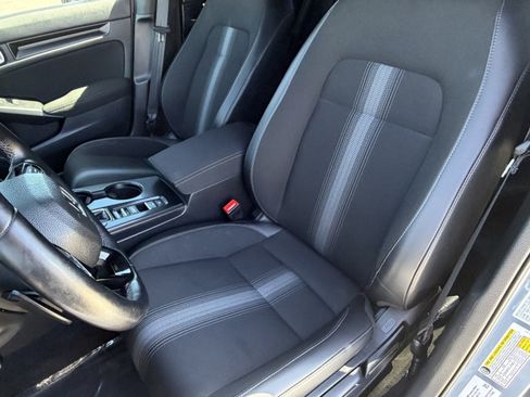 Used 2023 Honda Civic Sport image 27