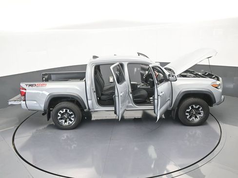 Used 2019 Toyota Tacoma TRD Off-Road image 67