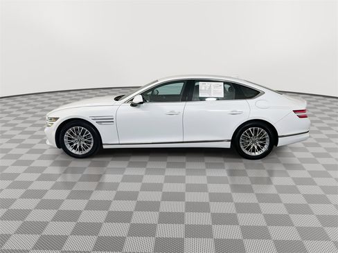 Used 2024 Genesis G80 2.5T image 5