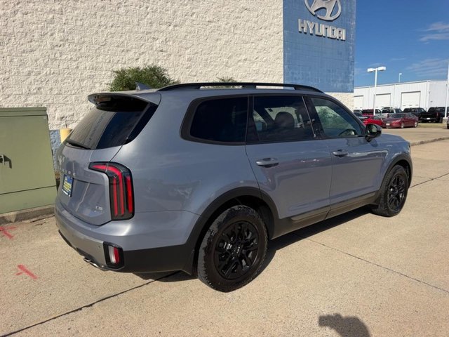 Used 2023 Kia Telluride SX Prestige X-Pro AWD/4WD image 3