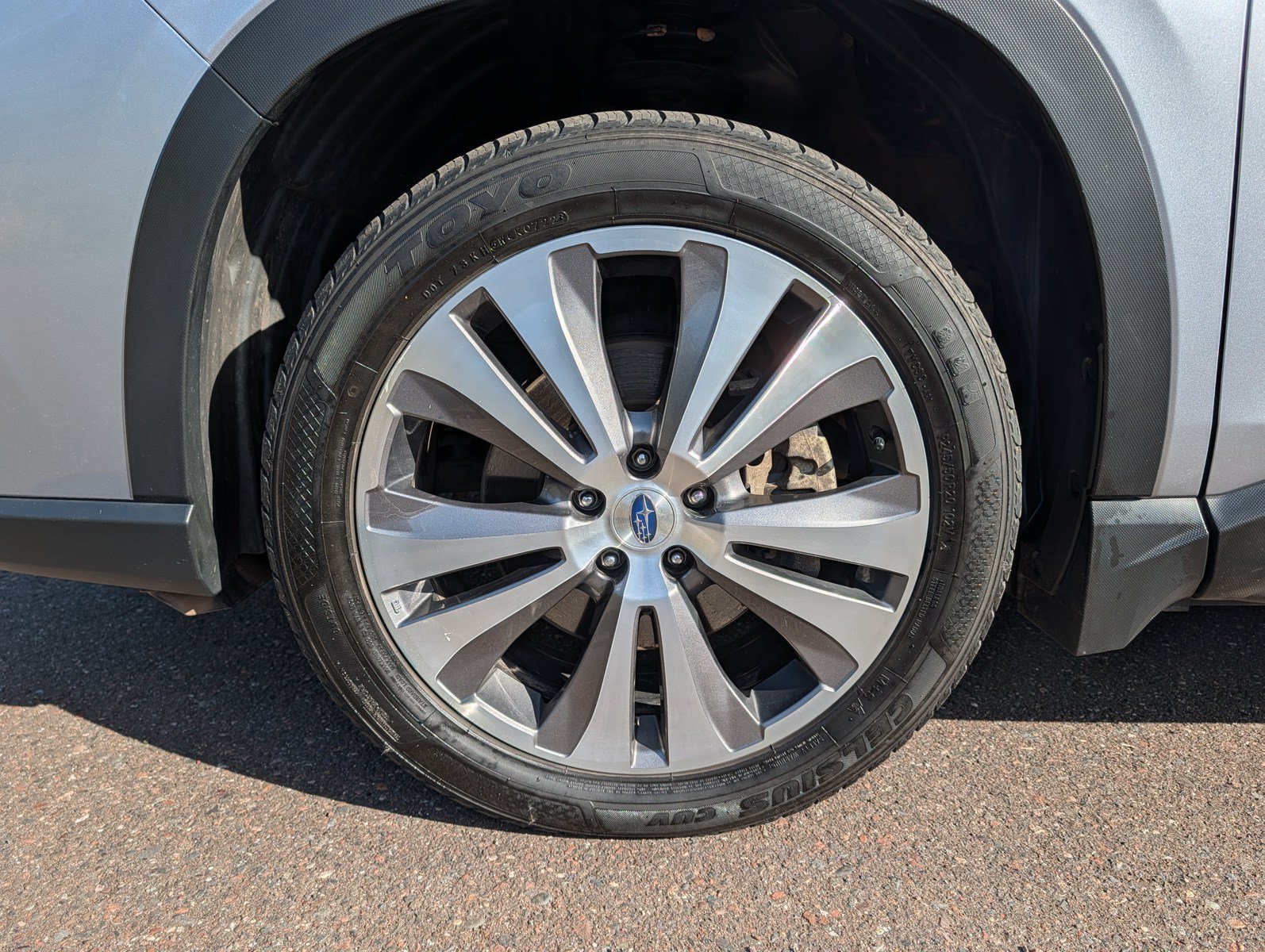 Used 2022 Subaru Ascent Limited w/ Technology Package AWD/4WD image 15
