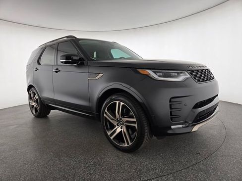 New 2026 Land Rover Discovery Limited Edition AWD/4WD image 15