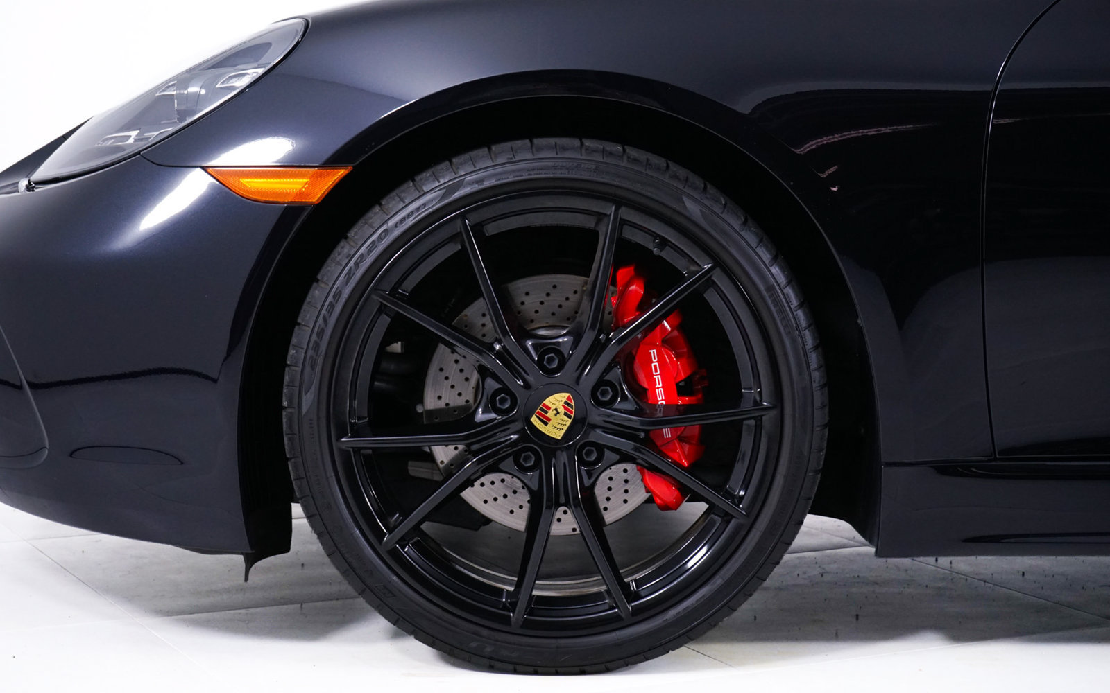 Used 2025 Porsche 718 Cayman S RWD image 11