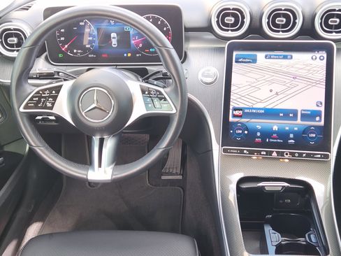 Used 2022 Mercedes-Benz C 300 Sedan image 26