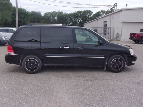 Used 2006 Ford Freestar Limited FWD image 8