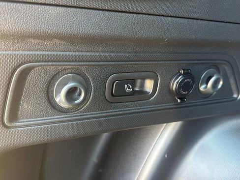 Certified 2023 Subaru Forester Wilderness AWD/4WD image 26