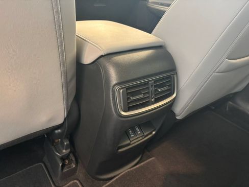 Used 2022 Honda CR-V Touring image 25