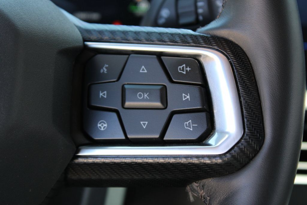 Used 2024 Ford Mustang GT RWD image 23