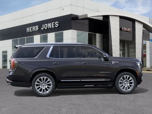 New 2026 GMC Yukon Denali w/ Sun & Power Step Package AWD/4WD image 5