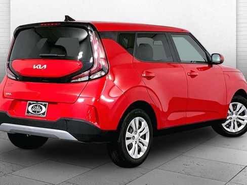 Certified 2024 Kia Soul LX FWD image 13