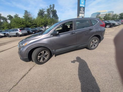 Used 2018 Honda CR-V LX image 4