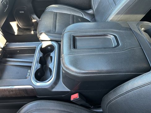 Used 2020 GMC Sierra 3500 Denali w/ Denali Ultimate Package image 20