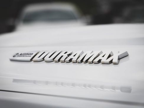 Used 2018 Chevrolet Silverado 2500 LTZ w/ Duramax Plus Package AWD/4WD image 24