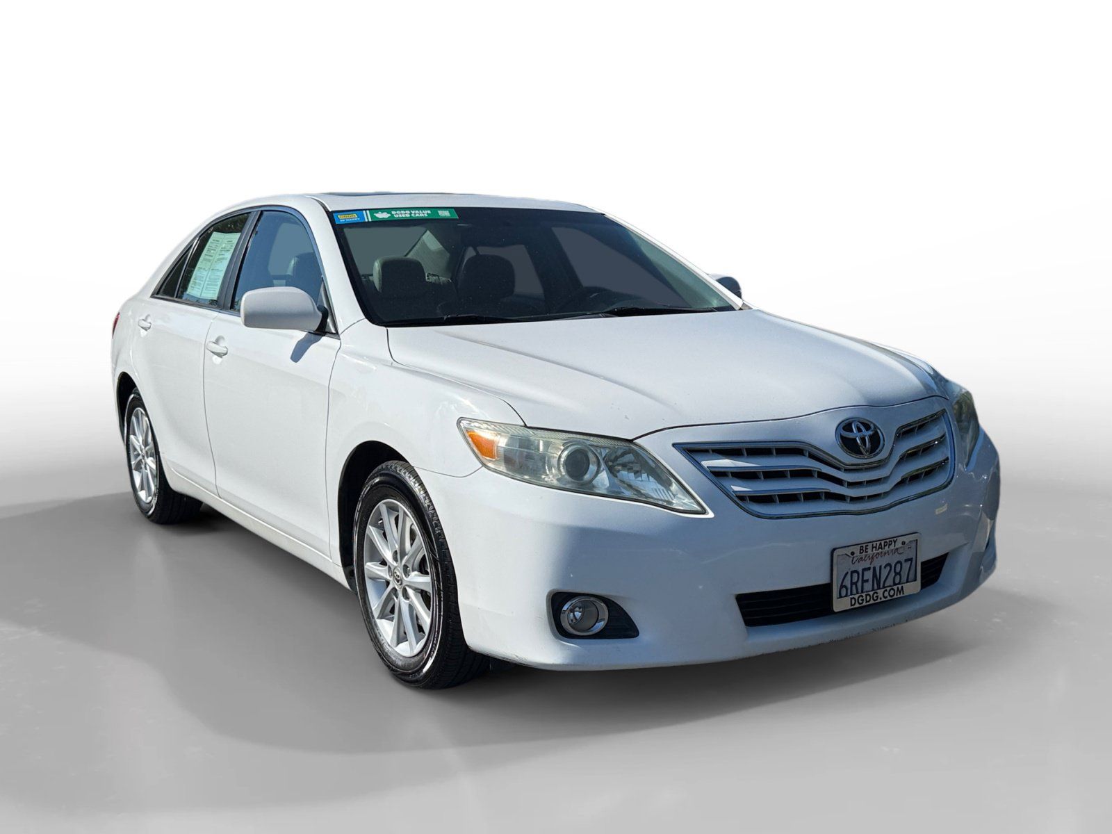 Used 2011 Toyota Camry XLE w/ XLE Extra-Value Pkg #2 FWD image 7