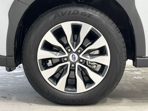 Certified 2024 Subaru Outback Limited image 10